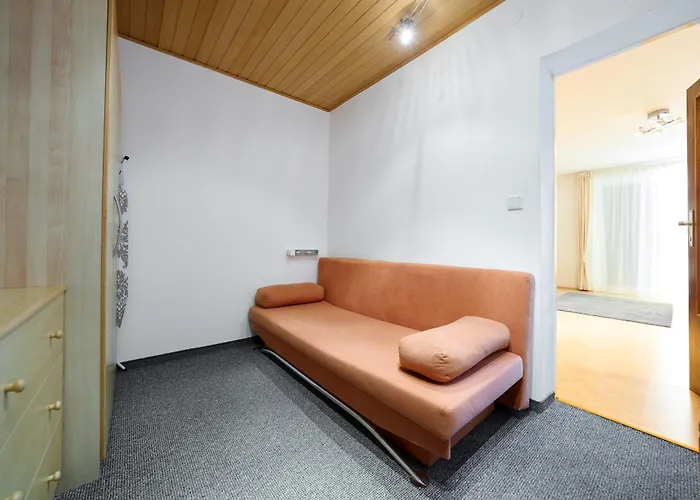 Alpina Living Zirbenstrasse Apartment